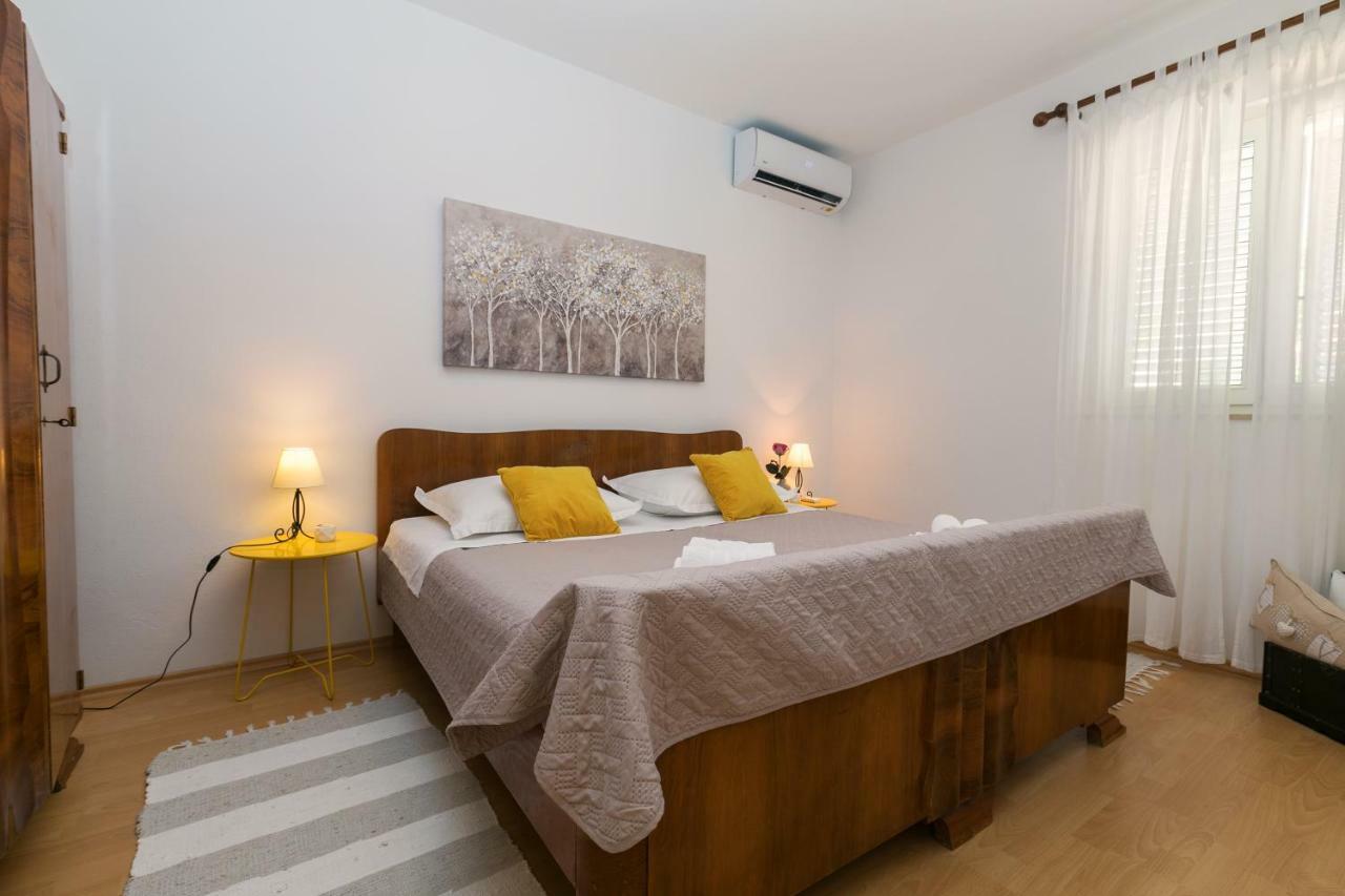 Villa Bosko Kaštela Exteriör bild