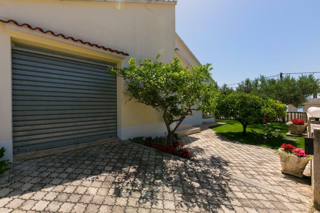 Villa Bosko Kaštela Exteriör bild